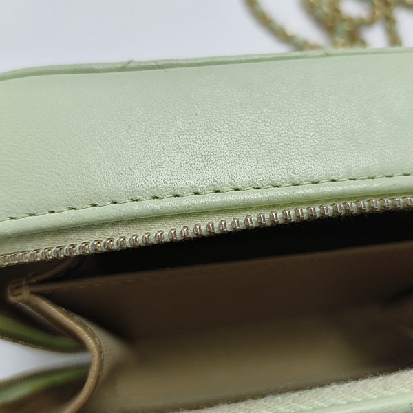 SURPIQUE Quilted Lambskin Green