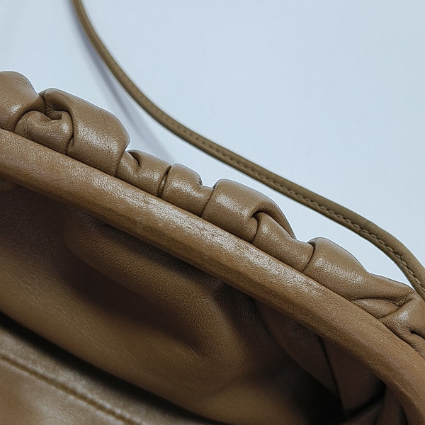 The Pouch Mini Calfskin Brown