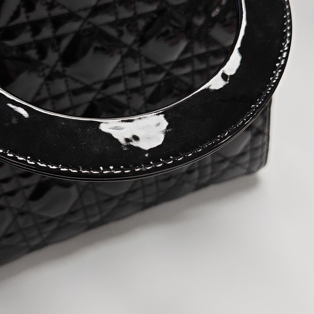 Lady Dior Medium Cannage Patent Leather Black