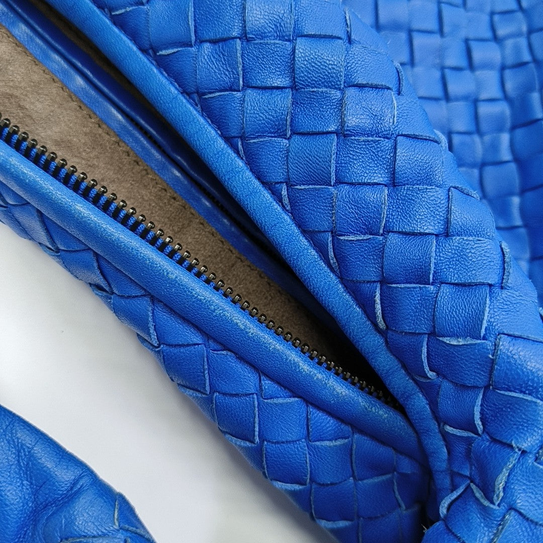 Veneta Lambskin Blue