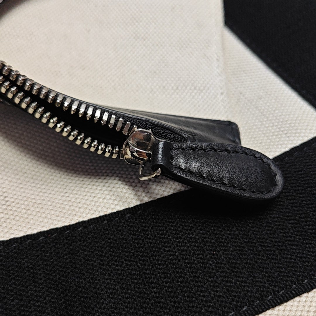 Navy Mini Canvas White