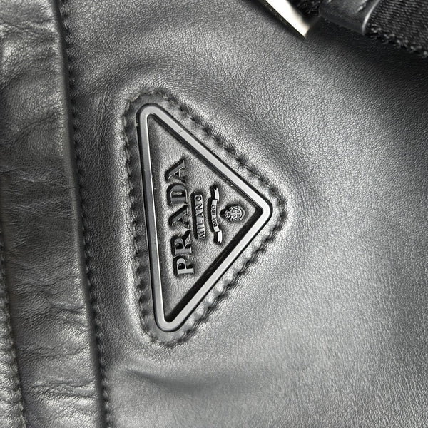 Calfskin Shoulder Bag Black
