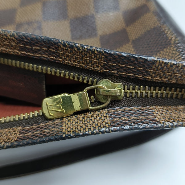 TROUSSE MAKE UP Damier Ebene Coated Canvas Brown