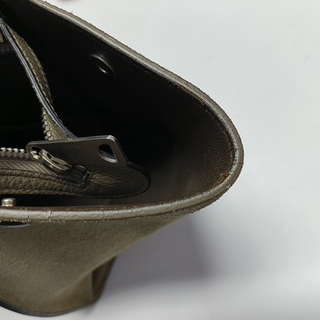 TRAPEZE Small Calfskin Gray