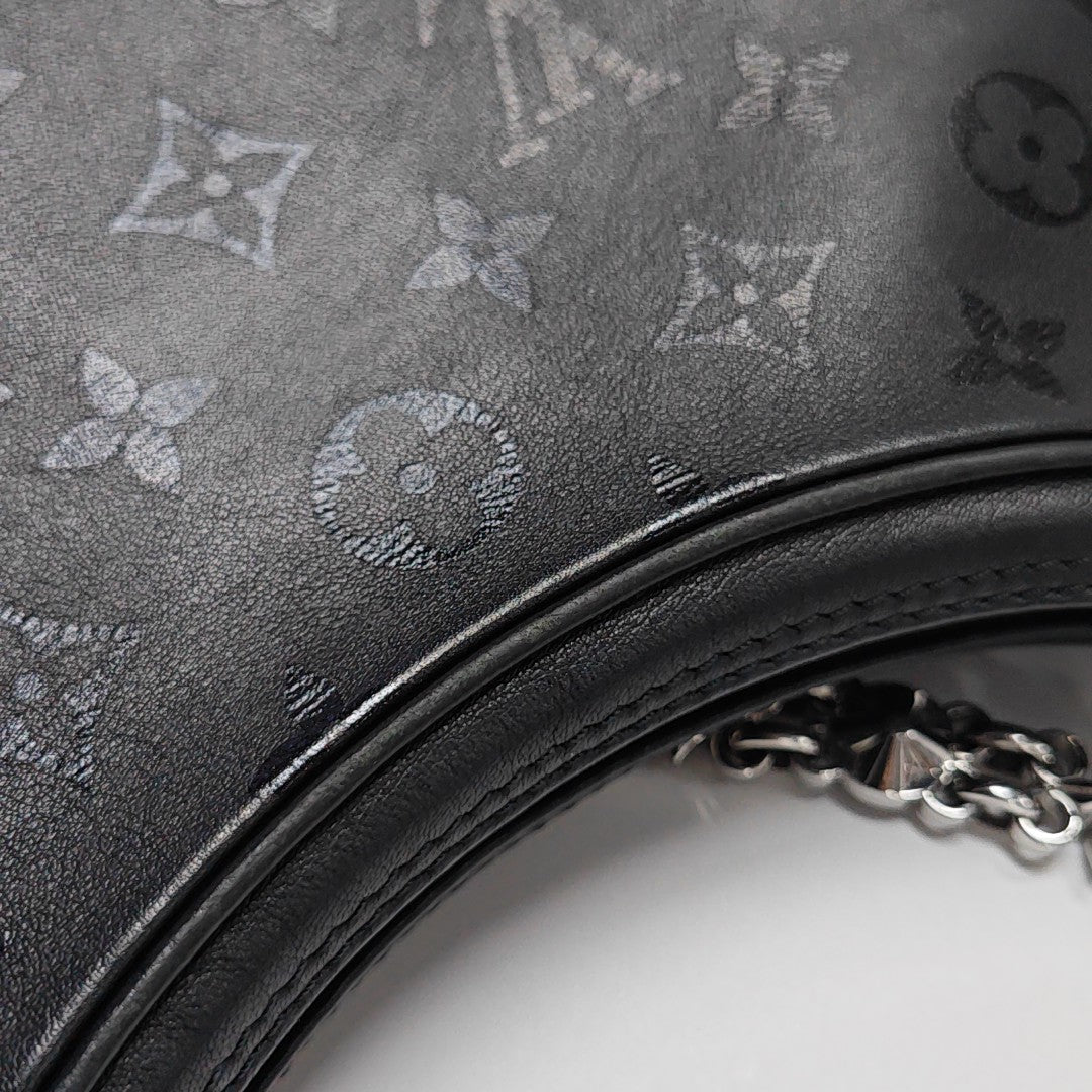 LOOP Monogram Calfskin Black