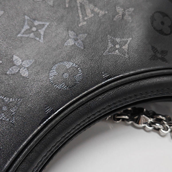 LOOP Monogram Calfskin Black