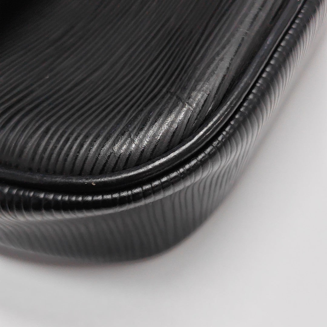 POCHETTE MONTAIGNE Epi Black