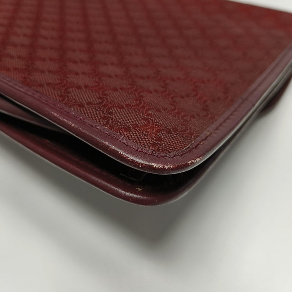 Canvas Red