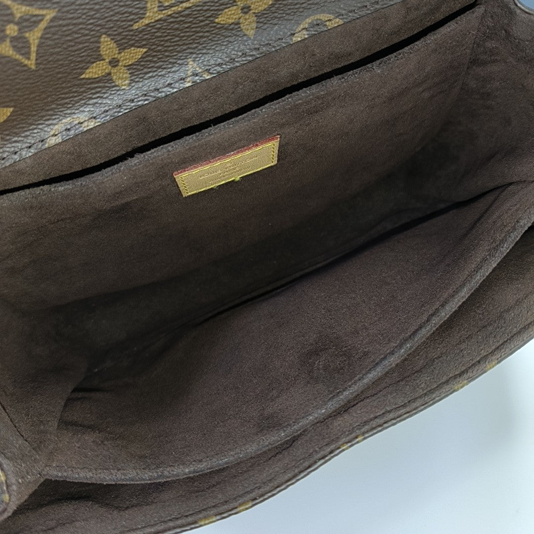 MÉTIS MM Monogram Coated Canvas Brown