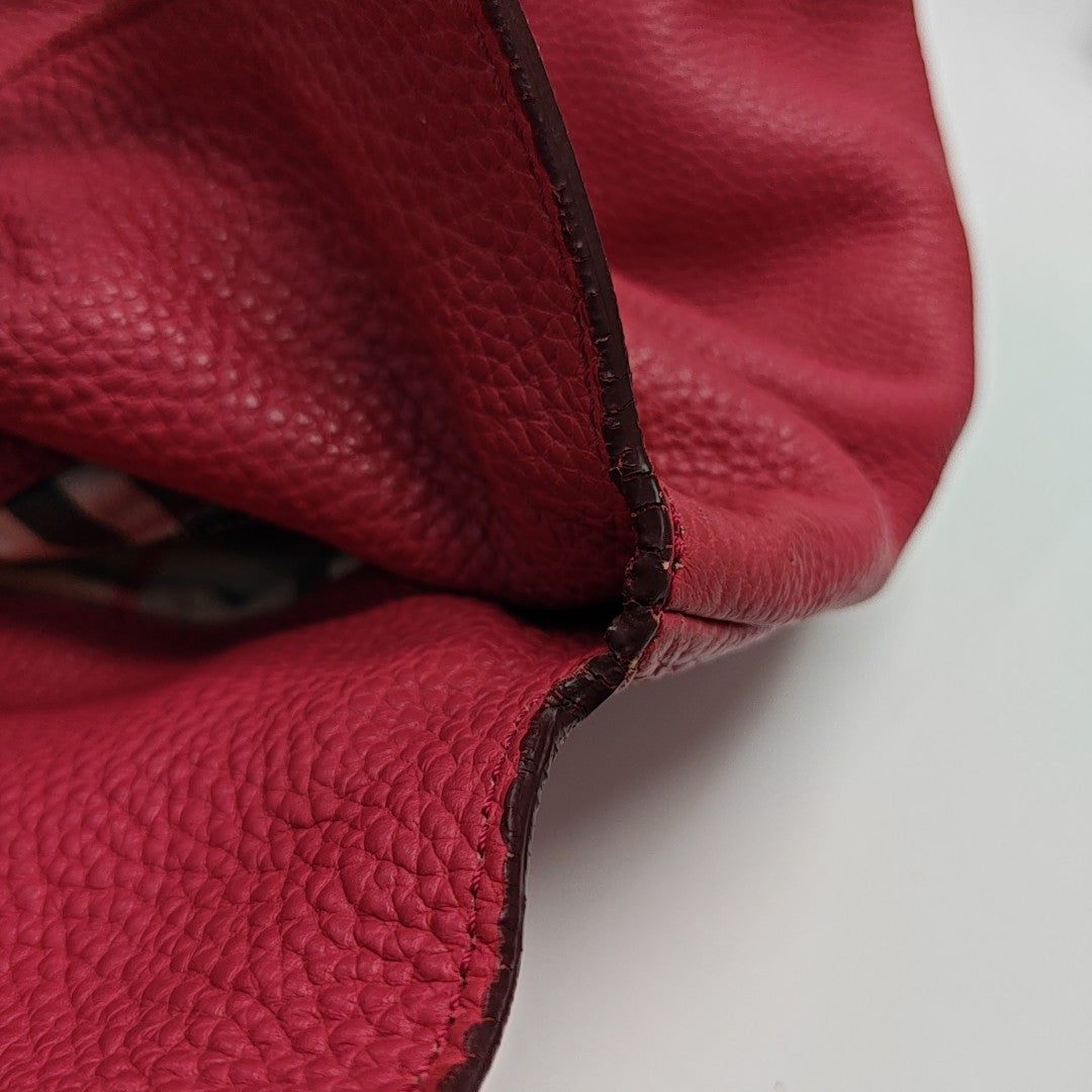 Baynard Medium Calfskin Red