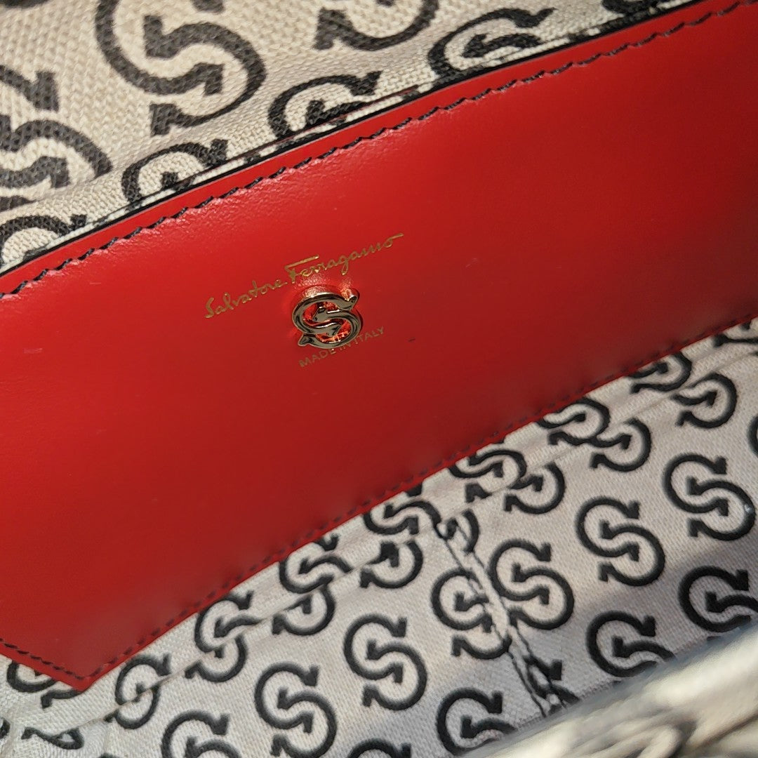 Galore Quilted Calfskin Red