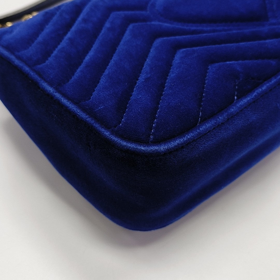 GG Marmont Medium Quilted Velvet Blue