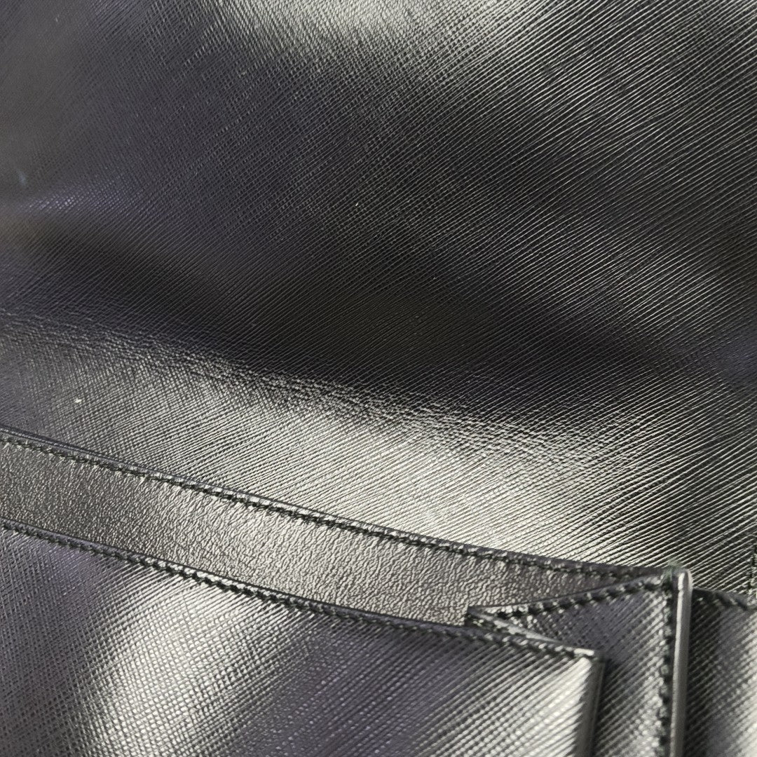 Gancini Calfskin Black