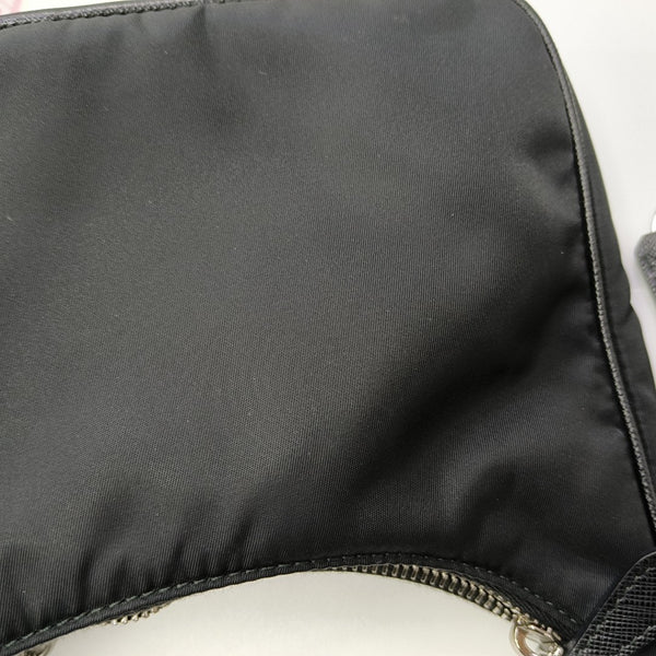 Re-Edition2005 Nylon Black
