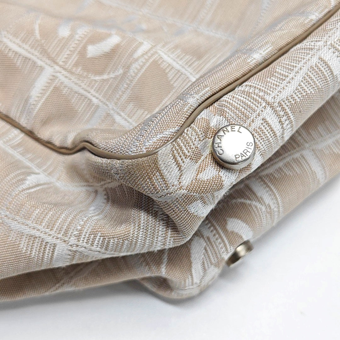 Authenticated pre-owned  TRAVEL LINE Canvas Beige - Top Handle Bag at Looply