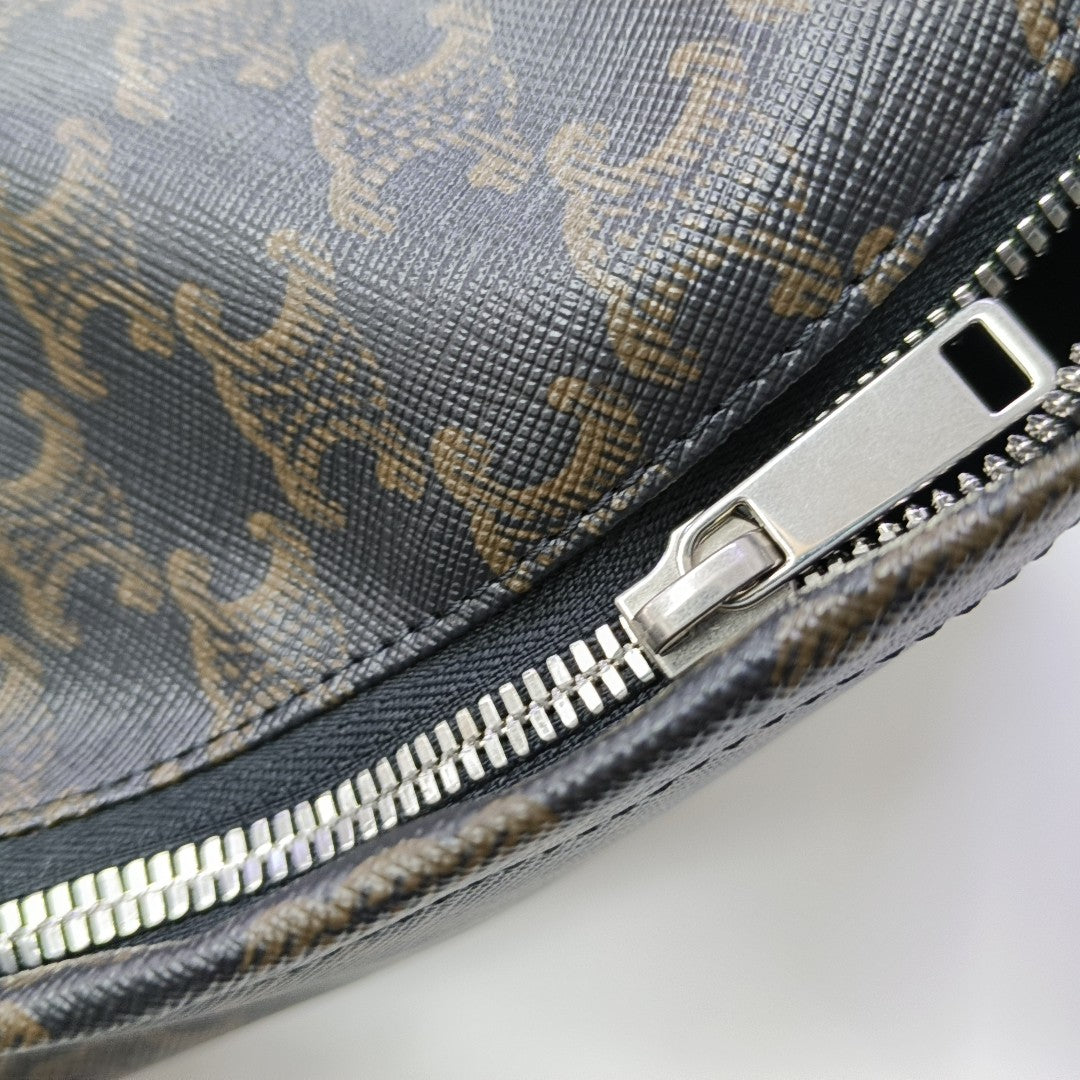 TRIOMPHE CANVAS Medium Coated Canvas Black