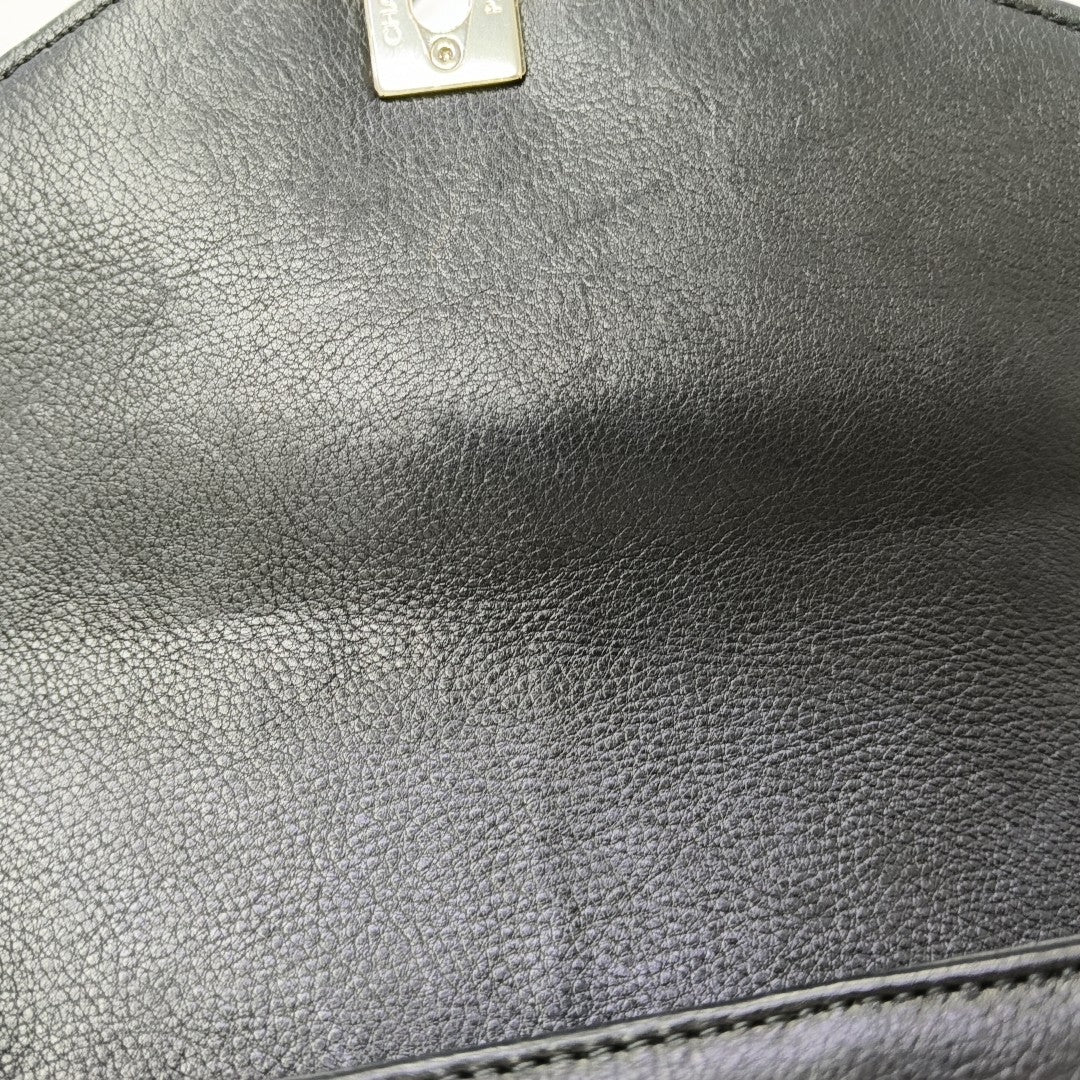 Quilted Calfskin Shoulder Bag Black