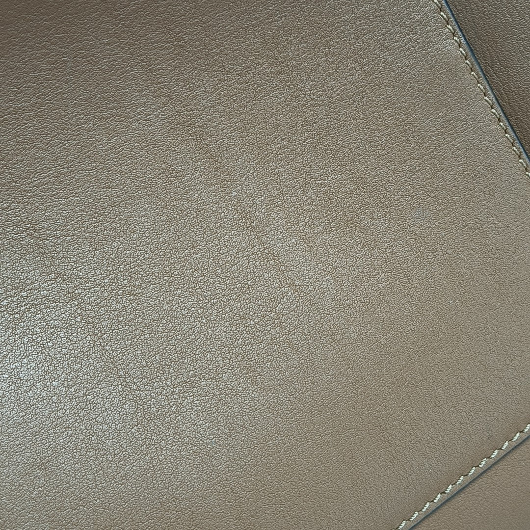 Hammock Small Calfskin Brown