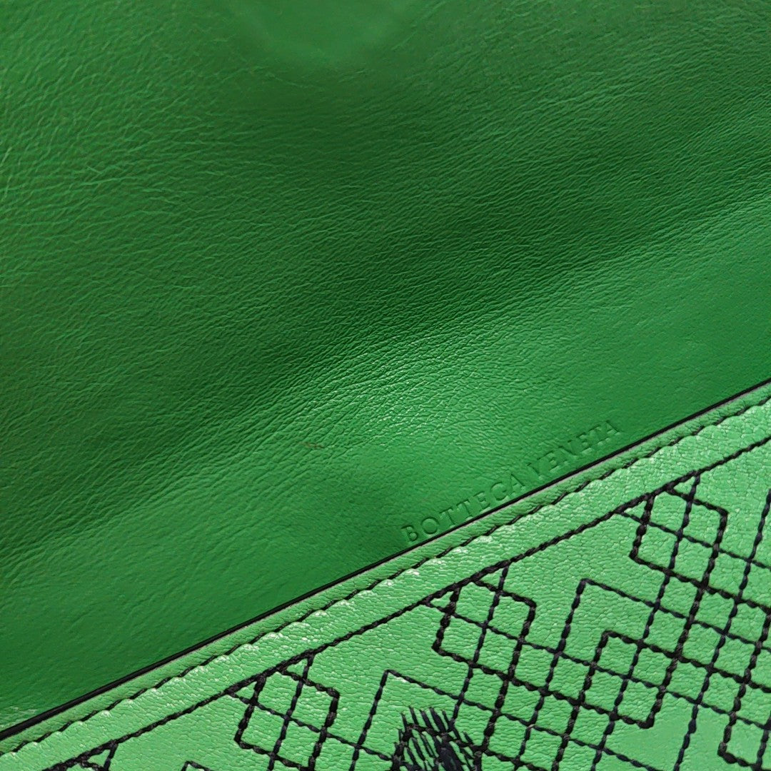 Quilted Calfskin Shoulder Bag Green