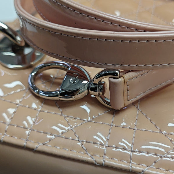 Lady Dior Medium Cannage Patent Leather Pink
