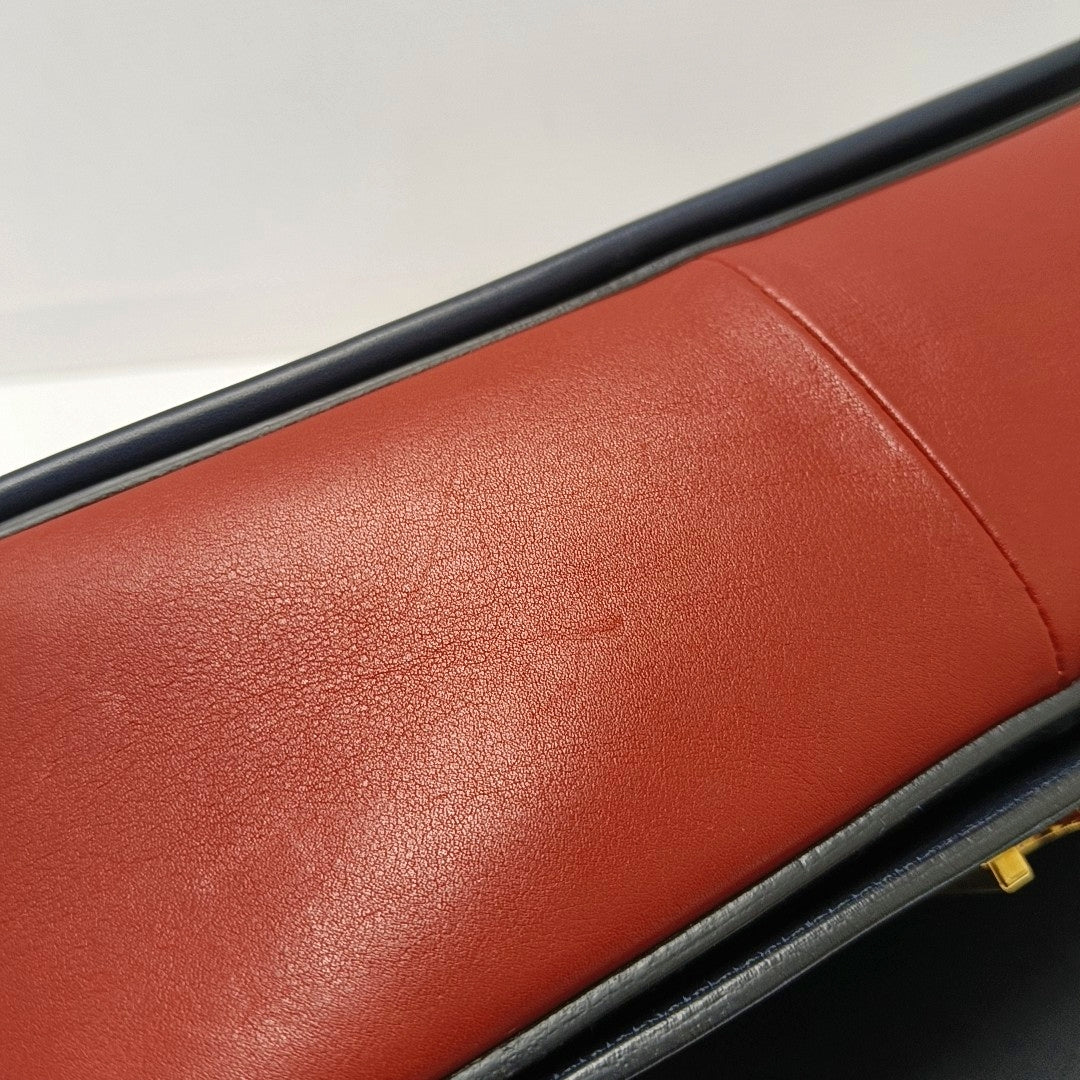 Authenticated pre-owned  FRAME Medium Calfskin Blue - Shoulder Bag at Looply