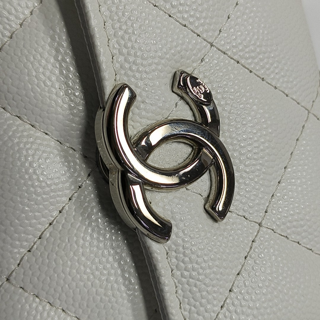 Quilted Grained Calfskin White