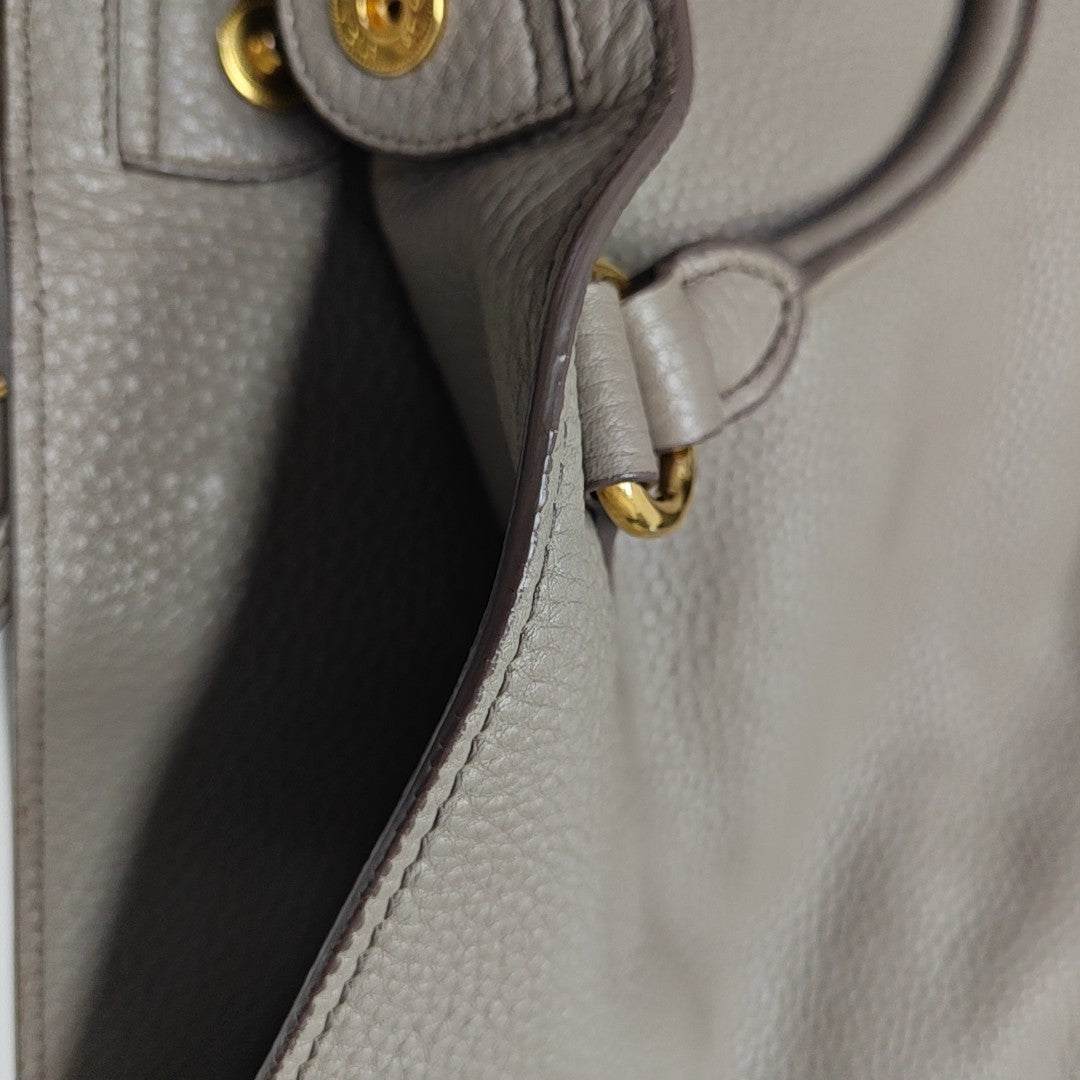Vitello Calfskin Gray