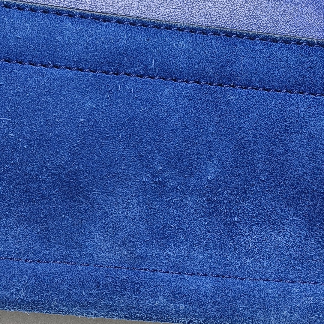 Faye Medium Calfskin Blue