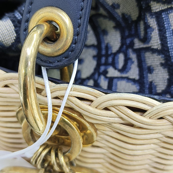 Lady Dior Medium Straw Beige