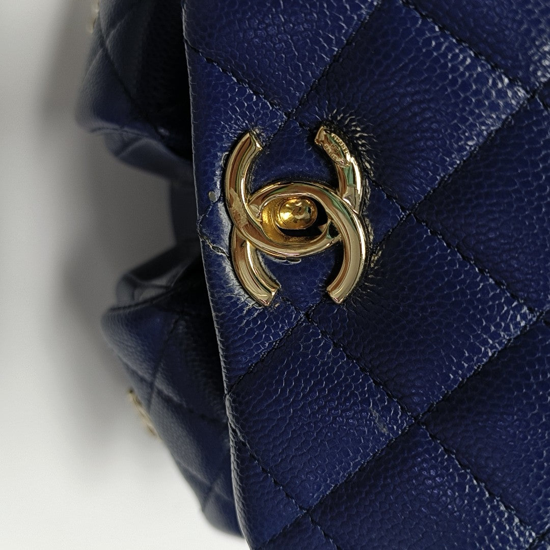 DUMA Quilted Grained Calfskin Blue