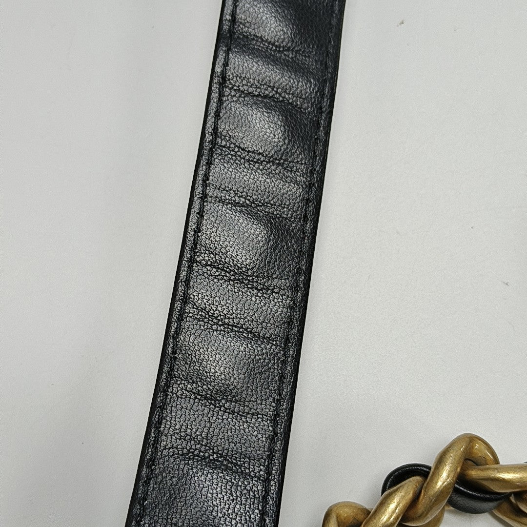 CHANEL 19 Medium Quilted Lambskin Black