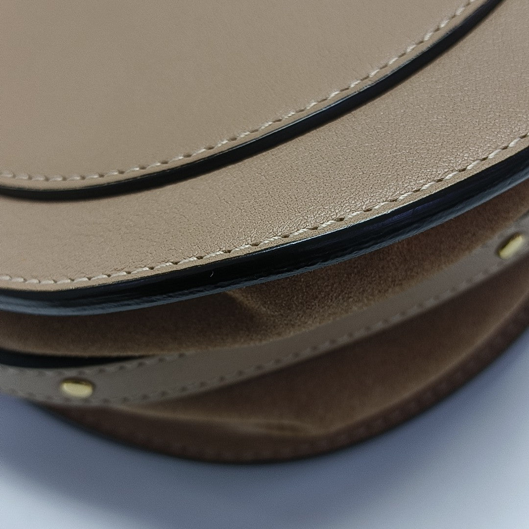Nile Medium Calfskin Brown