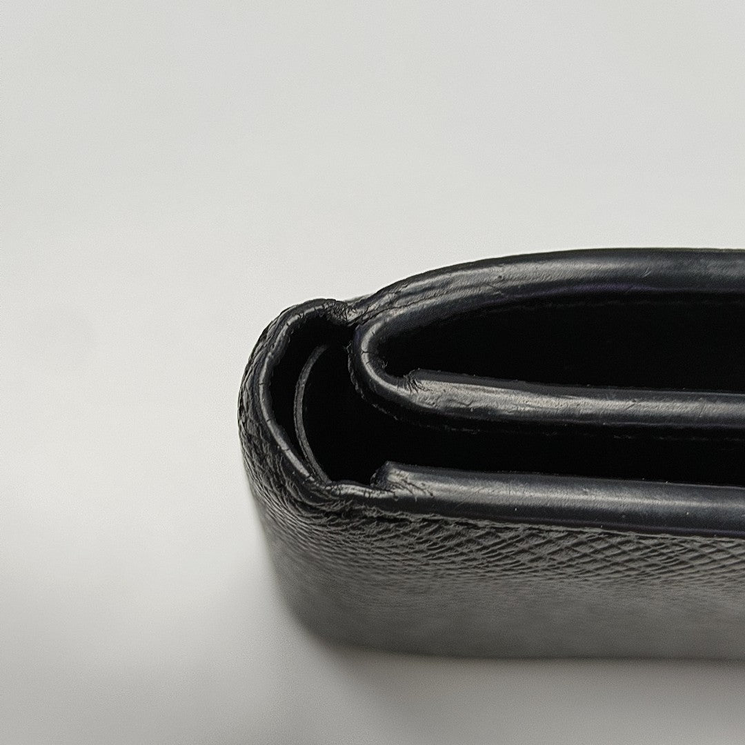 AMERIGO Calfskin Black Wallet