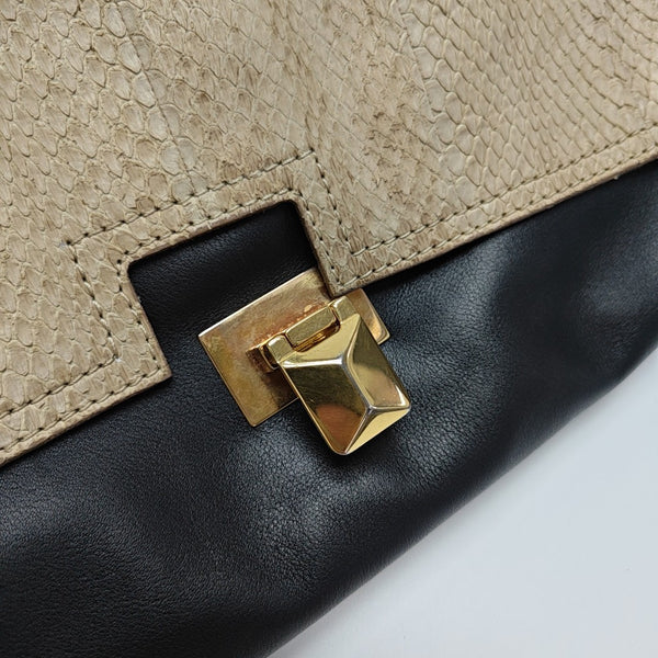 Leather Shoulder Bag Beige