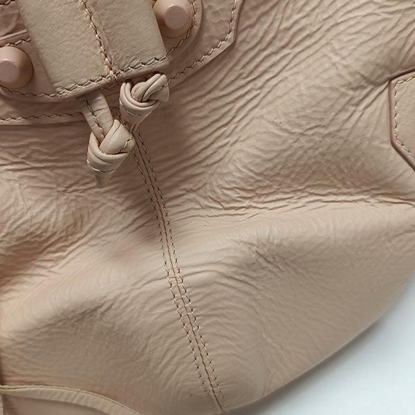 Pompon Bag Calfskin Pink