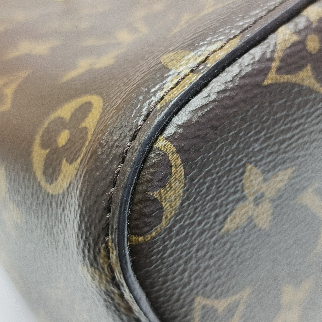NÉONOÉ MM Monogram Coated Canvas Brown
