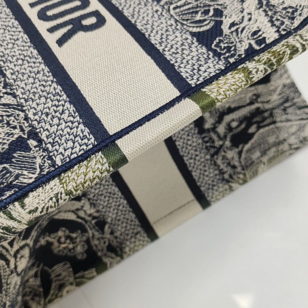 Book Tote Medium Canvas Blue