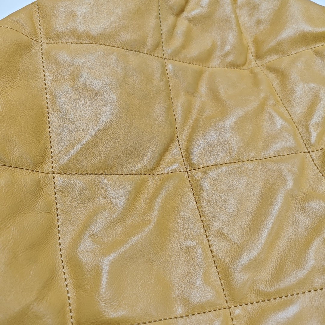 CHANEL 22 Small Quilted Calfskin Yellow