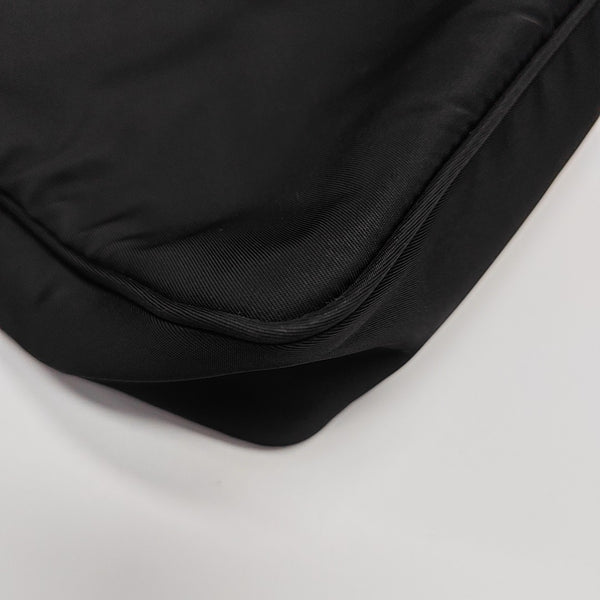 Re-Edition2000 Mini Nylon Black
