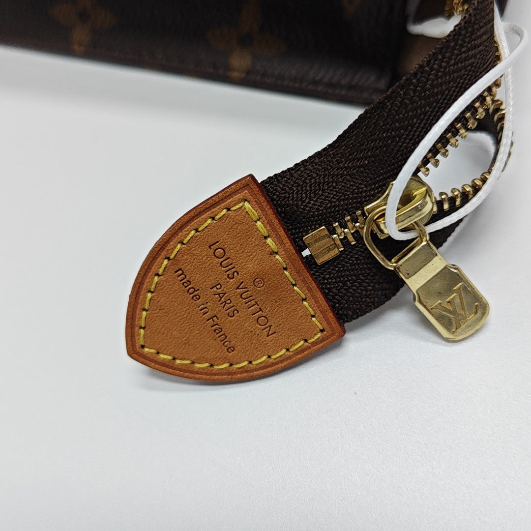 TOILET POCKET 26 Monogram Coated Canvas Brown