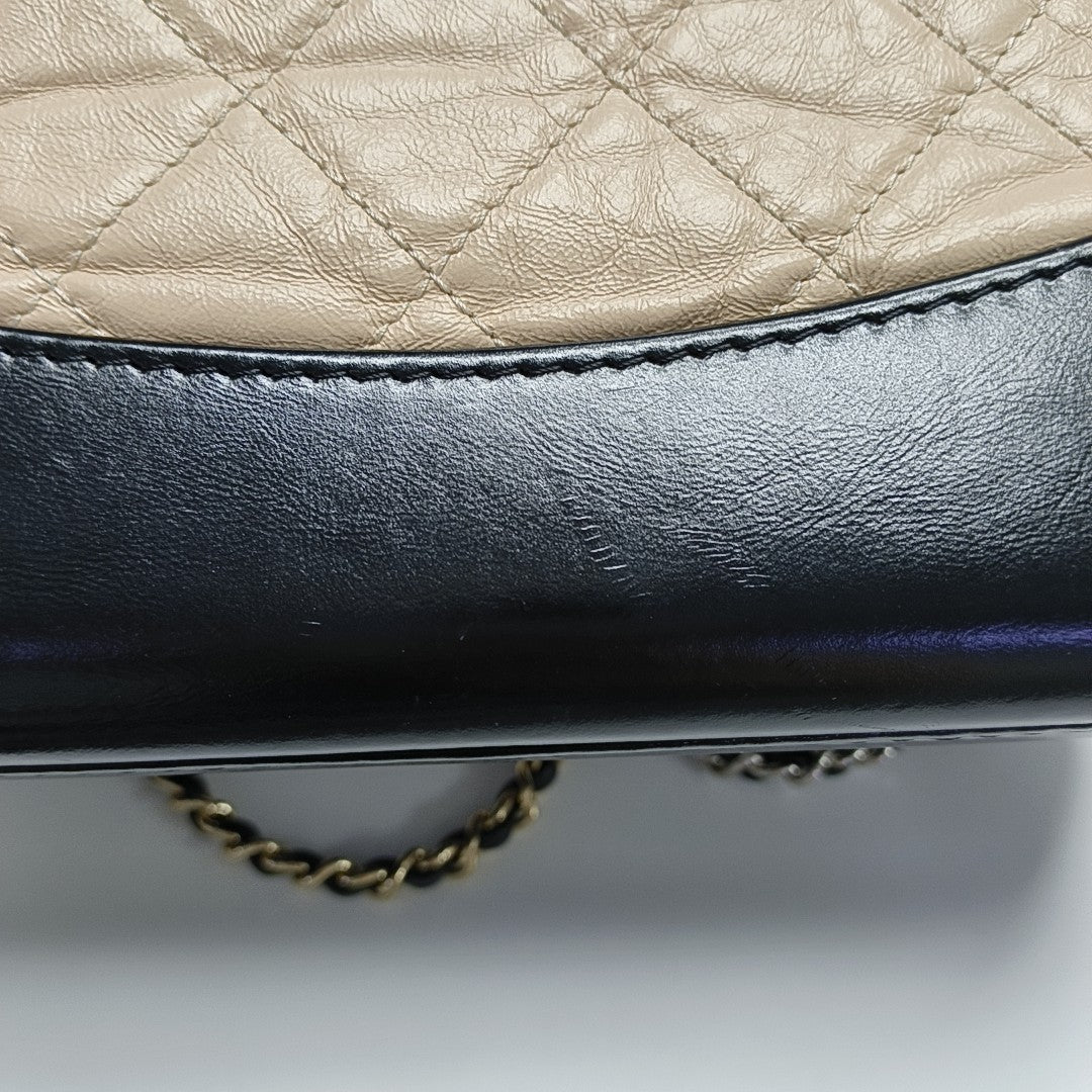 GABRIELLE Small Quilted Calfskin Beige