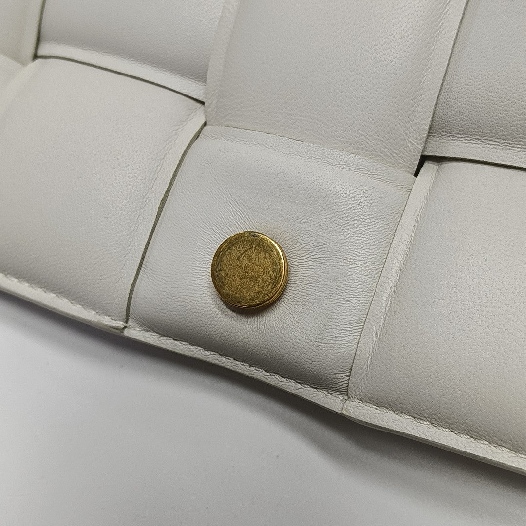 Cassette Medium Lambskin White