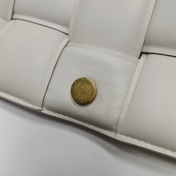Cassette Medium Lambskin White