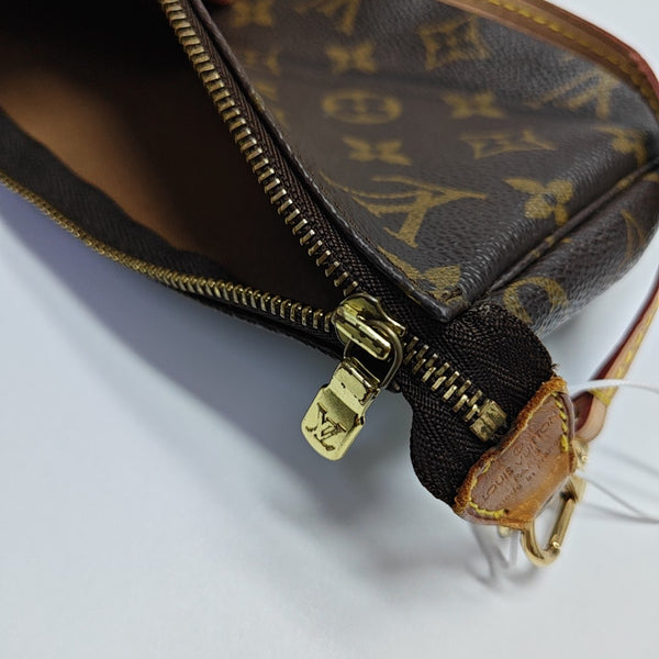 ACCESSOIRES Monogram Coated Canvas Brown