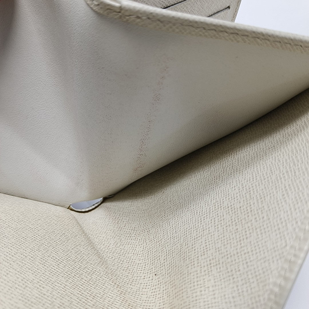 KOALA Epi White Wallet