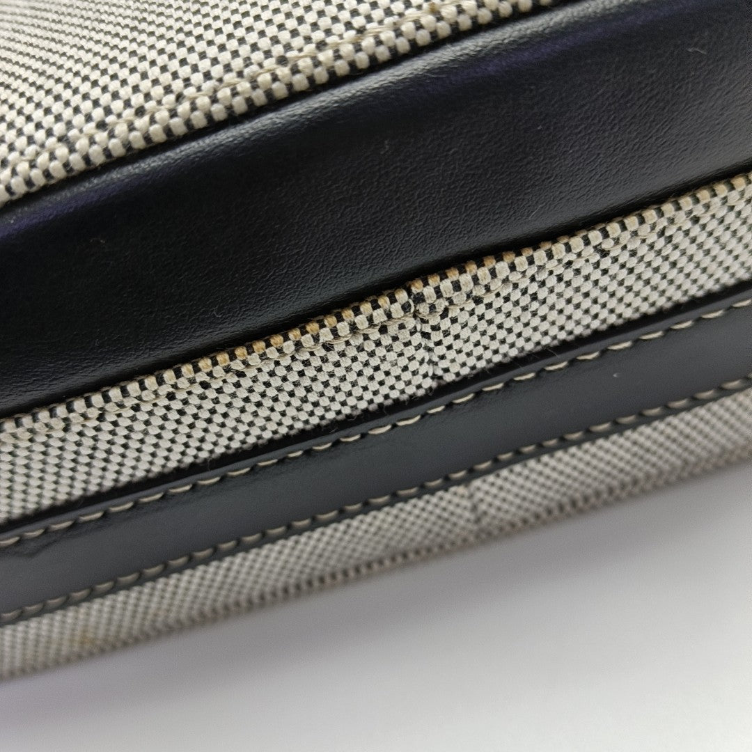 Horseferry Fabric Gray