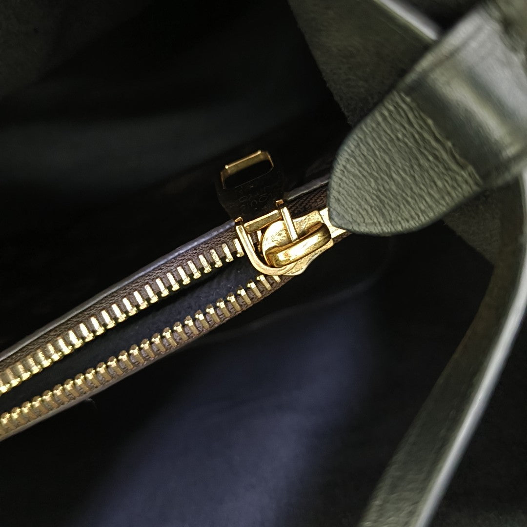 NÉONOÉ MM Monogram Coated Canvas Brown
