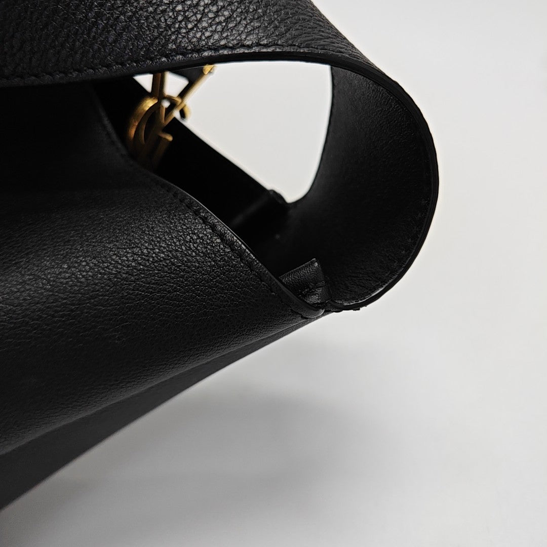 LE 5 À 7 Small Calfskin Black