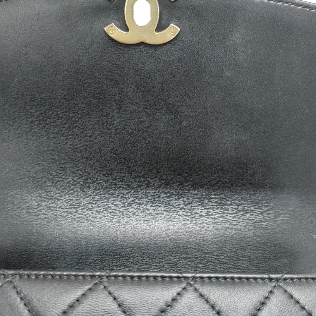 TWO TONE CHAIN HANDLE Small Quilted Lambskin Black