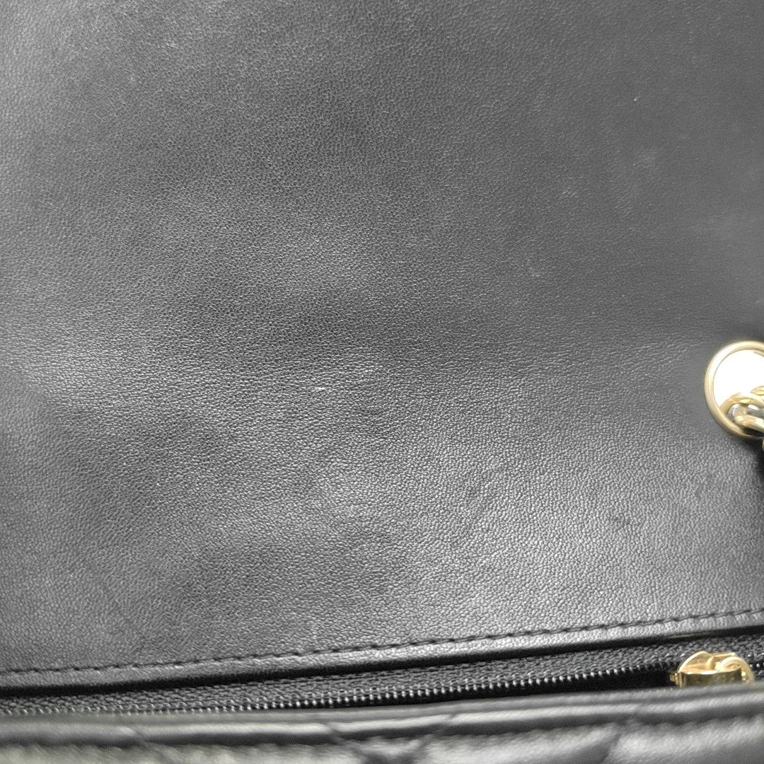 CLASSIC FLAP Mini Chevron Lambskin Black